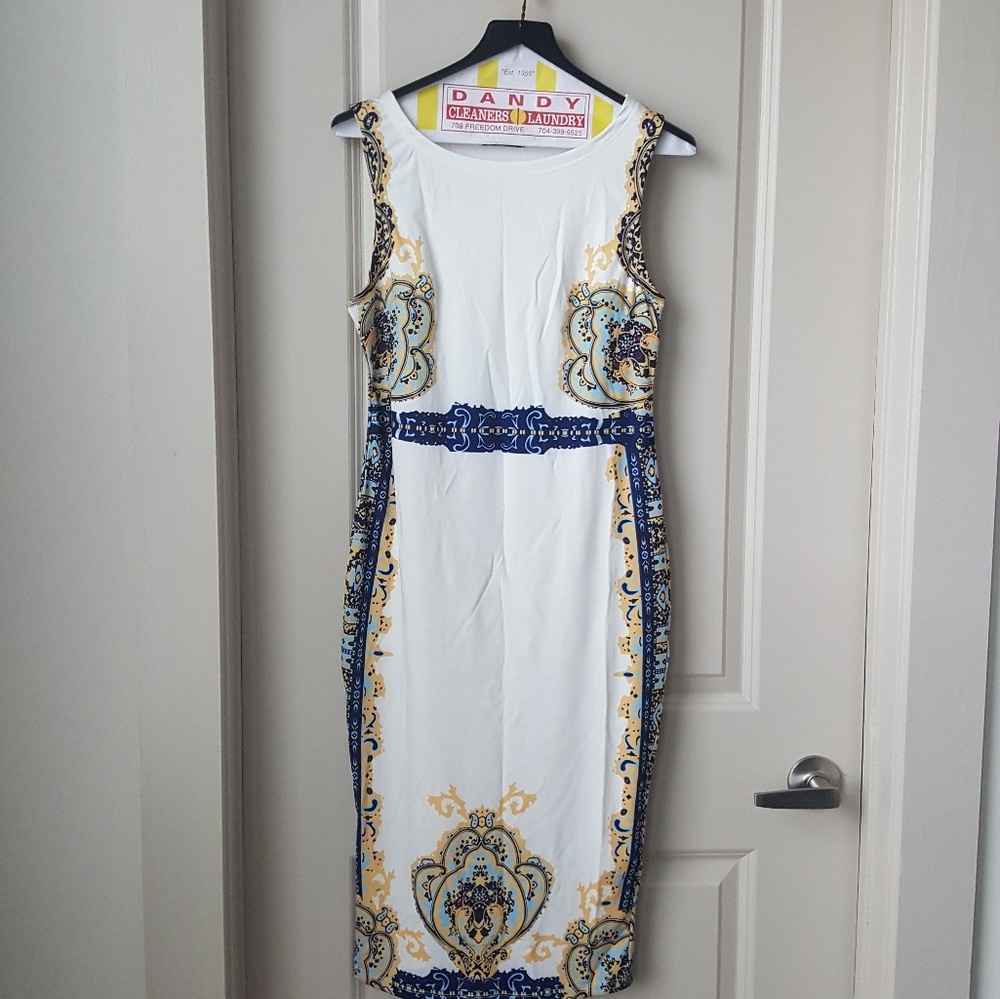Sleeve dress